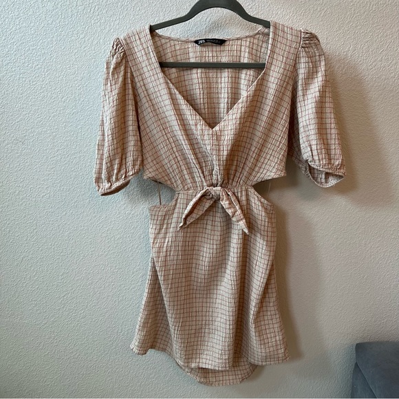 ZARA Cut Out Linen Blend Dress - Picture 3 of 13